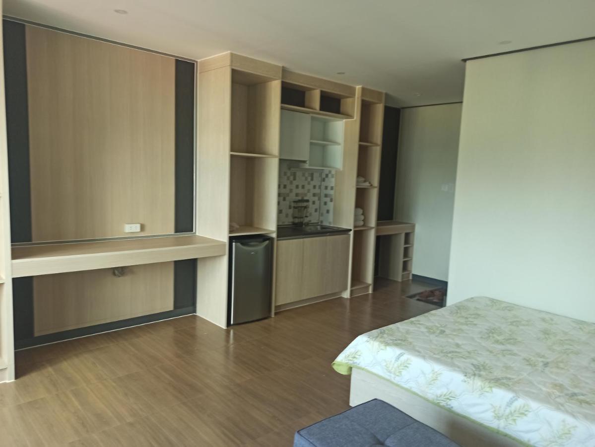 Emmaus Condotel Angeles Eksteriør bilde