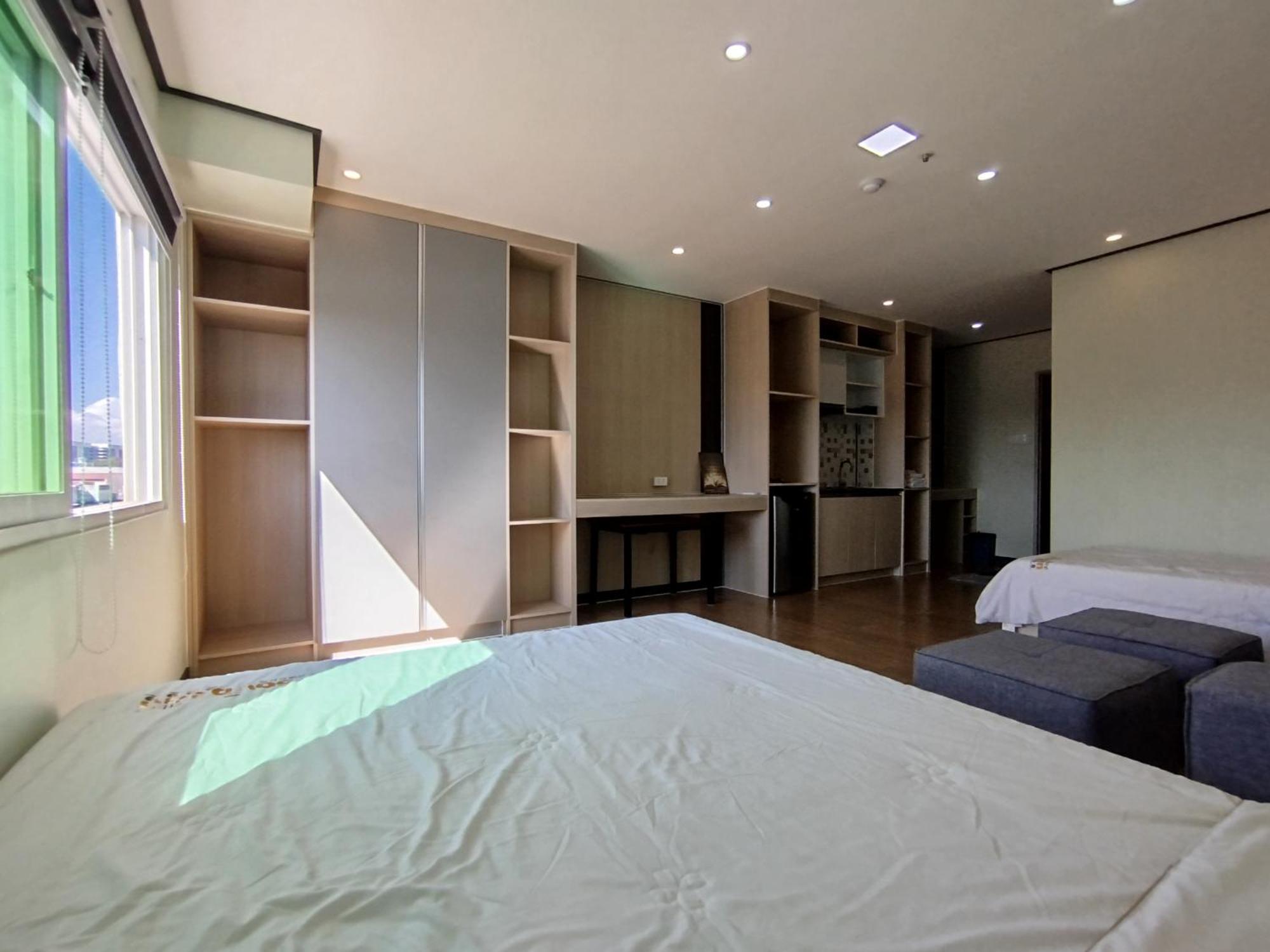 Emmaus Condotel Angeles Eksteriør bilde