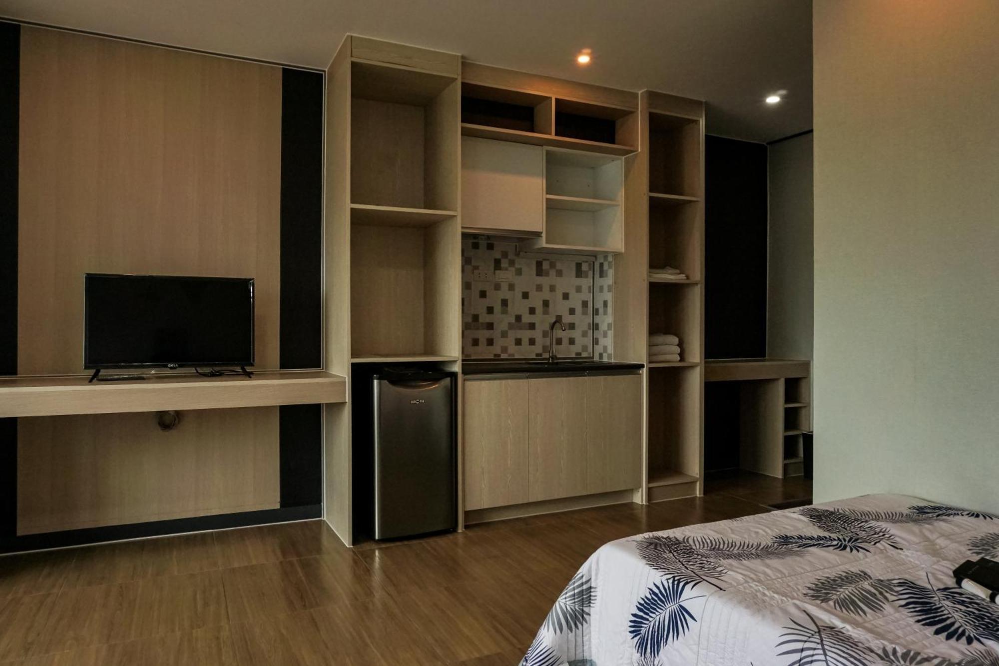 Emmaus Condotel Angeles Eksteriør bilde